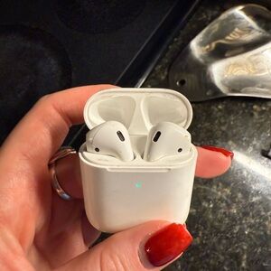 Apple AirPods with Charging Case - White